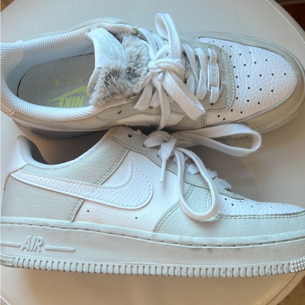 Nike Air Force 1 fur tongue size 6.5 Women’s